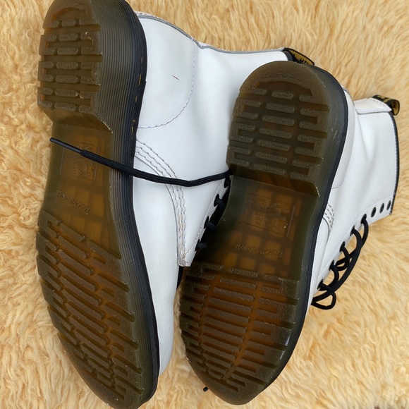 Doc Martens - Picture 9 of 10